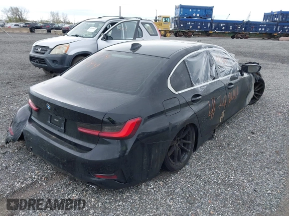 2020 BMW 3 Series 330i with VIN 3MW5R1J09L8B07586, listed as a IAAI auction lot 42067140 with 71,845 mi miles and . Bid and sale history available at DreamBid. Image 4.