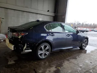 2017 Lexus GS with VIN JTHCZ1BL8HA006133, listed as a Copart auction lot 82260204 with 73,399 mi miles and Salvage Title. Bid and sale history available at carsss.com. Image 3.