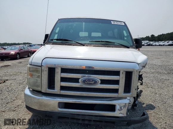 2008 Ford Econoline Passenger XL with VIN 1FBSS31L38DA39249, listed as a Copart auction lot 58163155 with 240,517 mi miles and Salvage title. Bid and sale history available at DreamBid. Image 5.