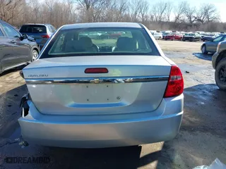 2005 Chevrolet Malibu with VIN 1G1ZS52F25F335113, listed as a IAAI auction lot 41637480 with 1 mi miles. Bid and sale history available at carsss.com. Image 15.