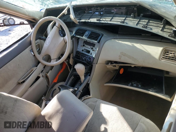 2000 Toyota Avalon XL with VIN 4T1BF28B3YU052196, listed as a Copart auction lot 52336615 with Not Provided miles and Non Repairable. Bid and sale history available at DreamBid. Image 8.