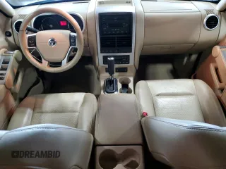 2006 Mercury Mountaineer Premier z VIN 4M2EU48816UJ26326, wystawiony jako Copart lot #68951024 z przebiegiem 151 597 mil mil oraz Nie do naprawy • Non repairable. Historia ofert i sprzedaży dostępna na DreamBid. Obrazek 8.