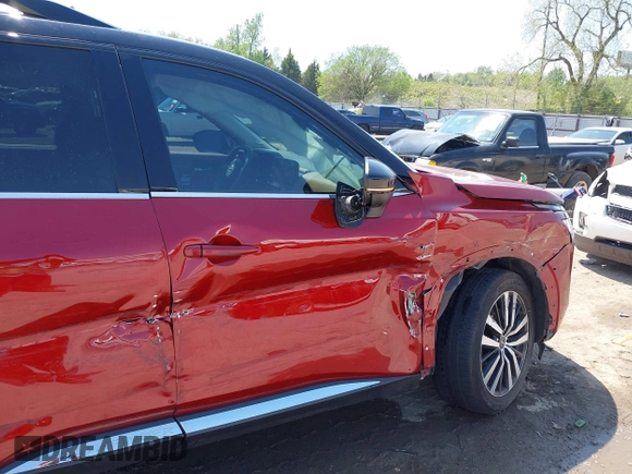 2023 Nissan Pathfinder Platinum with VIN 5N1DR3DK6PC210286, listed as a IAAI auction lot 42021775 with 48,482 mi miles and . Bid and sale history available at DreamBid. Image 6.