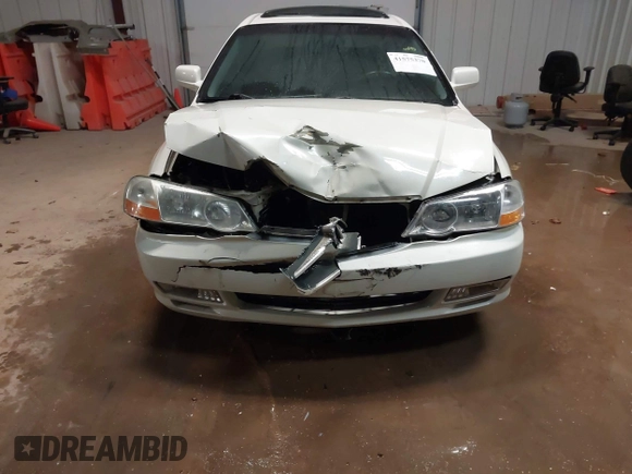 2003 Acura TL Type S with VIN 19UUA56843A068293, listed as a IAAI auction lot 41575370 with 237,018 mi miles. Bid and sale history available at carsss.com. Image 6.