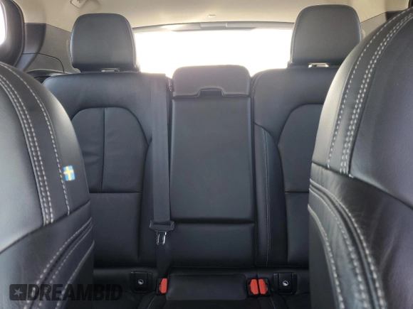 2022 Volvo XC40 Momentum with VIN YV4AC2HK2N2726416, listed as a Copart auction lot 77426764 with 84,997 mi miles and Salvage title. Bid and sale history available at DreamBid. Image 10.