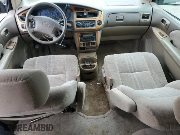 2002 Toyota Sienna LE with VIN 4T3ZF13C62U431734, listed as a Copart auction lot 52845395 with 189,088 mi miles and Salvage Title. Bid and sale history available at carsss.com. Image 8.
