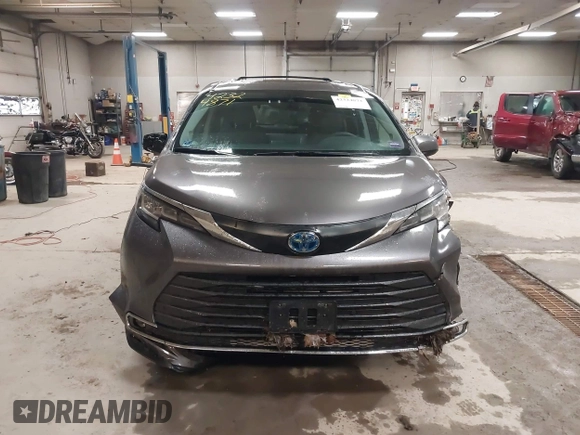 2023 Toyota Sienna XLE с VIN 5TDJSKFC0PS099650, выставлен на аукционе IAAI как лот 42324871 с пробегом 12 719 миль миль и . История ставок и продаж доступна на DreamBid. Изображение 12.