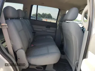 2008 Dodge Durango z VIN 1D8HB38N28F155819, wystawiony jako Copart lot #56203905 z przebiegiem 85 945 mil mil oraz Czysty tytuł • Clean title. Historia ofert i sprzedaży dostępna na DreamBid. Obrazek 11.