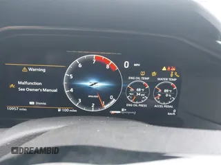 2023 Nissan Z Sport z VIN JN1BZ4AH1PM310285, wystawiony jako IAAI lot #42194303 z przebiegiem 10 957 mil mil oraz . Historia ofert i sprzedaży dostępna na DreamBid. Obrazek 7.