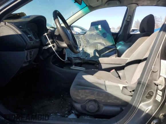2004 Honda Civic LX with VIN 2HGES16584H560845, listed as a Copart auction lot 89105045 with Not Provided miles and Salvage Title. Bid and sale history available at DreamBid. Image 7.