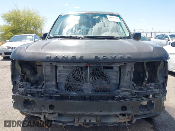2005 Land Rover Range Rover z VIN SALMF11445A197370, wystawiony jako IAAI lot #42129179 z przebiegiem Nie podano mil oraz . Historia ofert i sprzedaży dostępna na DreamBid. Obrazek 11.