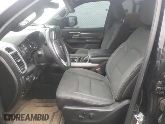 2019 Ram 1500 Big Horn z VIN 1C6SRFFT7KN854273, wystawiony jako Copart lot #48155855 z przebiegiem 92 660 mil mil oraz Szkoda całkowita • Salvage title. Historia ofert i sprzedaży dostępna na DreamBid. Obrazek 7.