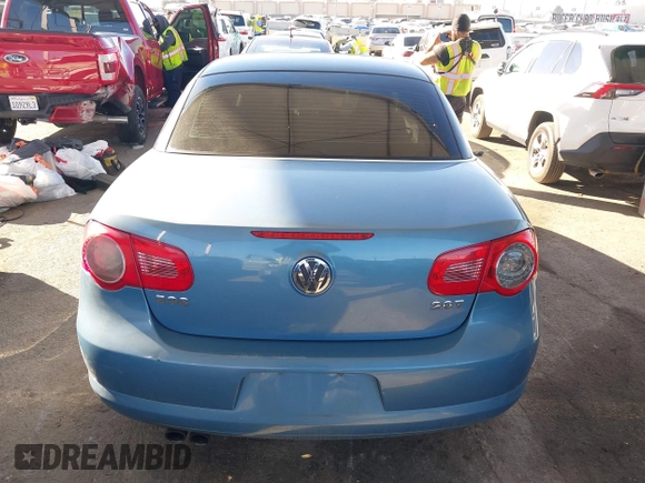 2010 Volkswagen Eos Komfort with VIN WVWBA7AH4AV018914, listed as a IAAI auction lot 41603640 with 86,748 mi miles and . Bid and sale history available at DreamBid. Image 16.
