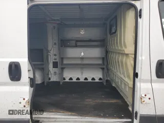 2014 Ram ProMaster Cargo with VIN 3C6TRVAG0EE116185, listed as a Copart auction lot 50251165 with 70,076 mi miles and Clean Title. Bid and sale history available at carsss.com. Image 11.