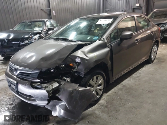 2012 Honda Civic LX z VIN 19XFB2F59CE373830, wystawiony jako IAAI lot #42312118 z przebiegiem 106 541 mil mil oraz . Historia ofert i sprzedaży dostępna na DreamBid. Obrazek 18.