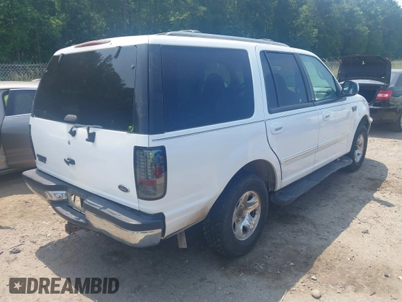 1998 Ford Expedition XLT with VIN 1FMRU176XWLB98732, listed as a IAAI auction lot 42593540 with 201,655 mi miles and . Bid and sale history available at DreamBid. Image 4.