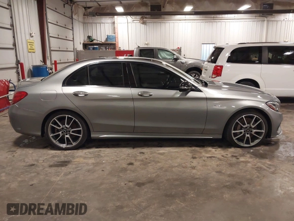 2016 Mercedes-Benz C 450 AMG with VIN 55SWF6EB9GU111727, listed as a IAAI auction lot 42157611 with 118,152 mi miles and . Bid and sale history available at DreamBid. Image 13.