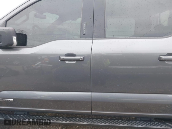 2021 Ford F-150 XL z VIN 1FTFW1ED7MFC02427, wystawiony jako IAAI lot #42336224 z przebiegiem 106 988 mil mil oraz . Historia ofert i sprzedaży dostępna na DreamBid. Obrazek 15.