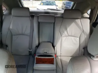 2007 Lexus RX 350 z VIN 2T2HK31U27C010010, wystawiony jako Copart lot #58395675 z przebiegiem 229 067 mil mil oraz Czysty tytuł • Clean title. Historia ofert i sprzedaży dostępna na DreamBid. Obrazek 10.