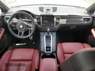 2018 Porsche Macan GTS with VIN WP1AG2A50JLB60934, listed as a Copart auction lot 61903095 with 66,021 mi miles and Salvage title. Bid and sale history available at DreamBid. Image 8.
