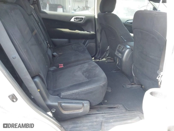 2016 Nissan Pathfinder S with VIN 5N1AR2MN9GC615324, listed as a IAAI auction lot 41723644 with 67,629 mi miles. Bid and sale history available at carsss.com. Image 8.