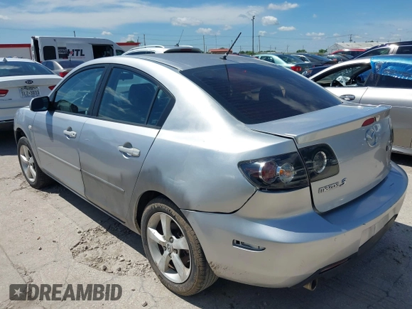 2006 Mazda 3 i with VIN JM1BK12F661525769, listed as a IAAI auction lot 42228014 with 174,907 mi miles and . Bid and sale history available at carsss.com. Image 3.