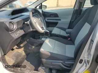 2012 Toyota Prius One z VIN JTDKDTB38C1504459, wystawiony jako Copart lot #59395085 z przebiegiem 108 871 mil mil oraz Szkoda całkowita • Salvage title. Historia ofert i sprzedaży dostępna na DreamBid. Obrazek 7.