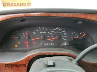2005 Ford Econoline Passenger XL with VIN 1FBNE31L45HA98769, listed as a Copart auction lot 72427824 with 94,304 mi miles and Salvage Title. Bid and sale history available at carsss.com. Image 9.
