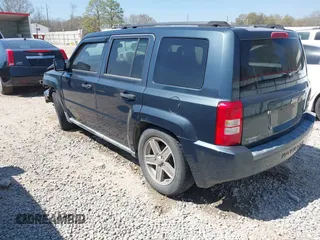 2007 Jeep Patriot Sport with VIN 1J8FT28W57D410875, listed as a IAAI auction lot 41767588 with 127,735 mi miles and . Bid and sale history available at DreamBid. Image 3.