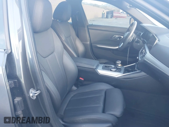 2019 BMW 3 Series 330i xDrive with VIN WBA5R7C58KAJ81967, listed as a IAAI auction lot 41093104 with 46,445 mi miles. Bid and sale history available at carsss.com. Image 5.
