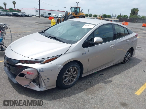 2017 Toyota Prius Plus with VIN JTDKARFP2H3062718, listed as a IAAI auction lot 42207527 with 91,707 mi miles and . Bid and sale history available at DreamBid. Image 2.