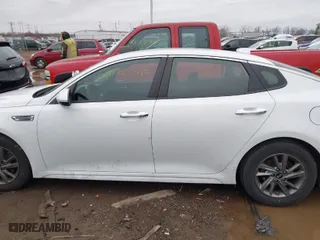 2020 Kia Optima LX with VIN 5XXGT4L32LG382053, listed as a IAAI auction lot 41741903 with 147,428 mi miles. Bid and sale history available at carsss.com. Image 14.