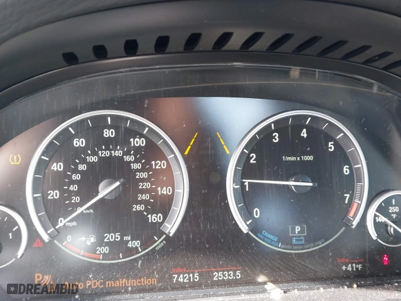 2018 BMW X5 xDrive40e iPerformance with VIN 5UXKT0C52J0W02406, listed as a IAAI auction lot 41449943 with 74,215 mi miles. Bid and sale history available at carsss.com. Image 7.