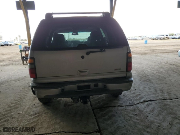 2005 Chevrolet Tahoe Z71 with VIN 1GNEC13T55R275396, listed as a Copart auction lot 47051465 with 249,468 mi miles and Salvage Title. Bid and sale history available at carsss.com. Image 6.