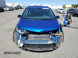 2020 Chevrolet Bolt EV Premier с VIN 1G1FZ6S03L4149296, выставлен на аукционе Copart как лот 58961725 с пробегом 34 179 миль миль и Списание • Salvage title. История ставок и продаж доступна на DreamBid. Изображение 5.