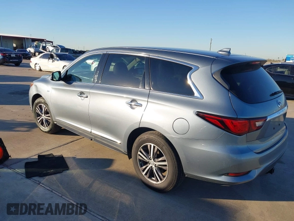 2019 Infiniti QX60 LUXE with VIN 5N1DL0MN1KC520817, listed as a IAAI auction lot 40931500 with 62,926 mi miles. Bid and sale history available at carsss.com. Image 3.