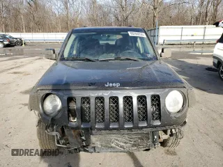 2013 Jeep Patriot Sport with VIN 1C4NJPBA3DD158736, listed as a Copart auction lot 86260224 with 199,492 mi miles and Salvage Title. Bid and sale history available at carsss.com. Image 5.