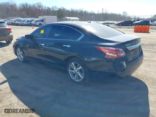 2013 Nissan Altima 2.5 SL with VIN 1N4AL3AP0DN414967, listed as a IAAI auction lot 41894824 with 103,801 mi miles. Bid and sale history available at carsss.com. Image 3.
