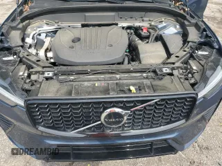 2024 Volvo XC60 Plus Dark Theme с VIN YV4L12RL3R1739158, выставлен на аукционе Copart как лот 55222325 с пробегом 35 819 миль миль и Списание • Salvage title. История ставок и продаж доступна на DreamBid. Изображение 11.