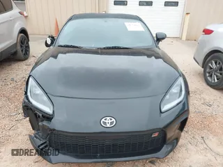 2023 Toyota 86 z VIN JF1ZNBB1XP9760765, wystawiony jako IAAI lot #41754213 z przebiegiem 30 269 mil mil oraz . Historia ofert i sprzedaży dostępna na DreamBid. Obrazek 12.