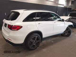 2022 Mercedes-Benz GLC 300 z VIN W1N0G8EB2NV351757, wystawiony jako IAAI lot #42097931 z przebiegiem 42 930 mil mil oraz . Historia ofert i sprzedaży dostępna na DreamBid. Obrazek 4.