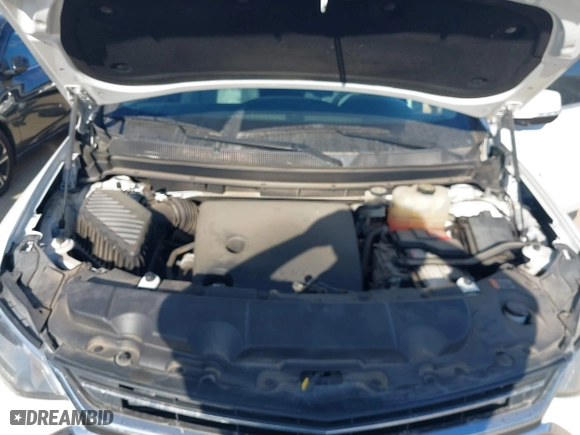 2019 Chevrolet Traverse LT Leather with VIN 1GNERHKW2KJ235242, listed as a IAAI auction lot 40596424 with 97,979 mi miles. Bid and sale history available at carsss.com. Image 10.