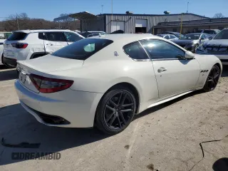 2016 Maserati GranTurismo MC with VIN ZAM45VLA0G0175813, listed as a Copart auction lot 39114524 with 39,755 mi miles. Bid and sale history available at carsss.com. Image 3.