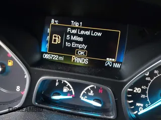 2019 Ford Escape SE with VIN 1FMCU0GDXKUB29364, listed as a IAAI auction lot 41673950 with 65,722 mi miles. Bid and sale history available at carsss.com. Image 7.
