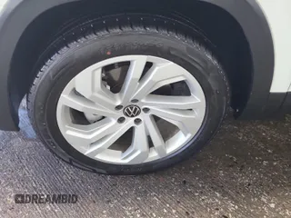 2023 Volkswagen Atlas SE с VIN 1V2HR2CA7PC526108, выставлен на аукционе IAAI как лот 42844449 с пробегом 38 696 миль миль и . История ставок и продаж доступна на DreamBid. Изображение 40.