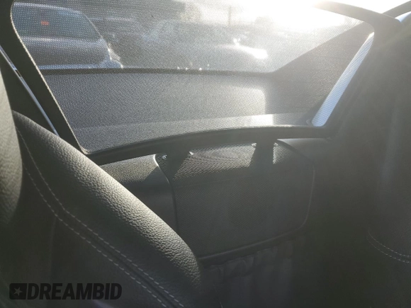 2014 Mercedes-Benz SLK 250 z VIN WDDPK4HA3EF091997, wystawiony jako Copart lot #86802974 z przebiegiem 70 247 mil mil oraz Szkoda całkowita • Salvage title. Historia ofert i sprzedaży dostępna na DreamBid. Obrazek 10.