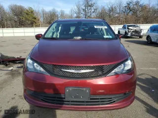 2020 Chrysler Voyager L with VIN 2C4RC1AG0LR223942, listed as a Copart auction lot 48946035 with 64,252 mi miles and Salvage Title. Bid and sale history available at carsss.com. Image 5.