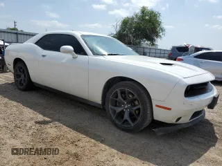 2020 Dodge Challenger SXT with VIN 2C3CDZAG1LH239725, listed as a Copart auction lot 54674275 with 43,326 mi miles and Salvage Title. Bid and sale history available at DreamBid. Image 4.