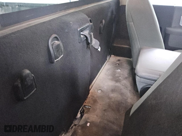 2015 Ram 1500 Tradesman with VIN 3C6JR6DGXFG687360, listed as a Copart auction lot 42380015 with 314,271 mi miles and Clean title. Bid and sale history available at DreamBid. Image 10.