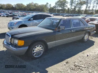 1988 Mercedes-Benz 560 with VIN WDBCA39D8JA407186, listed as a Copart auction lot 80227564 with 139,243 mi miles and Clean Title. Bid and sale history available at DreamBid. Image 1.